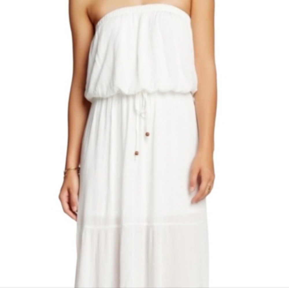 White dress - Picture 2 of 3